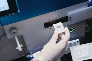 В Тайване разработали чип, способный быстро выявлять бессимптомные случаи COVID