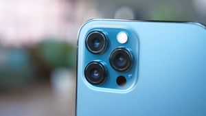 Жительница Великобритании заказала iPhone 13 Pro Max, а получила бутылку мыла для рук за 1 доллар