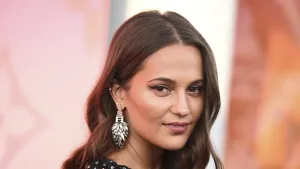 Алисия Викандер исполнит роль Екатерины Парр в исторической драме Firebrand