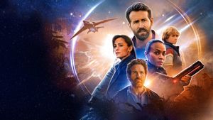 На Netflix вышел фильм «Проект "Адам"» с Райаном Рейнольдсом. Рассказываем, почему стоит посмотреть