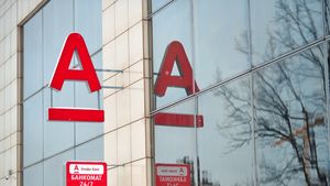 Приложение «Альфа-Банка» удалили из App Store