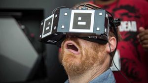 Исследователи придумали, как передавать ощущения от контакта с губами, ртом и языком в виртуальной реальности