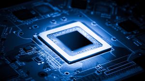 В России начали использовать китайские процессоры Zhaoxin для замены решений от Intel и AMD. Что это?