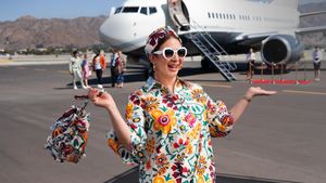 На Apple TV+ состоялась премьера сериала «Женщина при деньгах»