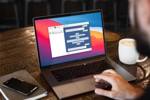 В России не могут скачать WhatsApp на Mac и PC