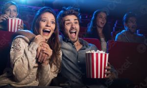 В регионах России кинотеатры начали переходить на работу в выходные дни или закрываться