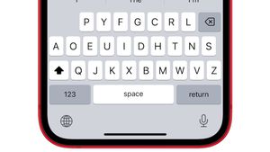 В iOS 16 появилась поддержка раскладки клавиатуры Dvorak