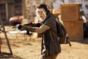 «Дыши»: Первый кадр с Миллой Йовович в новом боевике от продюсеров «Джона Уика»