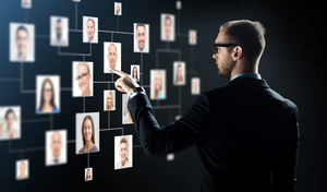 Запрет ЛГБТ: На HeadHunter заблокировали всех Сергеев