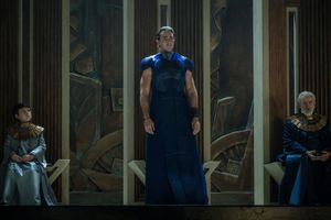 Apple выпустила тизер второго сезона «Основания» на основе работ Айзека Азимова