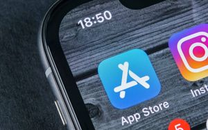 Apple обещает раскрывать больше подробностей об удалении приложений в разных странах