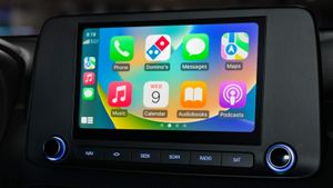Компания Domino's Pizza позволила заказывать пиццу с помощью CarPlay