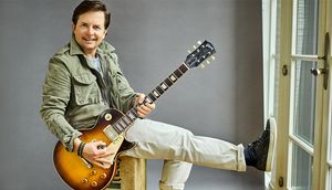 В Apple TV+ состоялся релиз документального фильма «Неизменный» о Майкле Дж. Фоксе