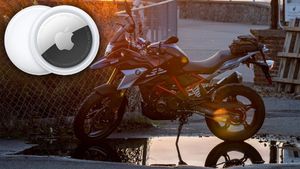 Житель Чикаго отследил украденный мотоцикл с помощью AirTag, но полиция не может помочь его вернуть