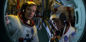 Мария Машкова и Юэль Киннаман на кадрах четвёртого сезона сериала «Ради всего человечества»