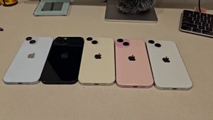 В Сети появилось видео с макетами iPhone 15 и их скучными цветами