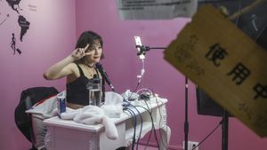 Социальные сети в Китае начали требовать указания настоящих имён