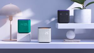 «Яндекс» представила — новую компактную колонку «Станцию Миди»