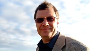 Российский учёный провел 10 месяцев в тюрьме после ошибки системы с ИИ, признавшей его убийцей