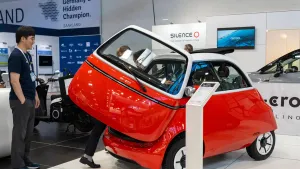 Выпущен очень маленький автомобиль, для управления которым не требуются права