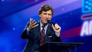 Павел Дуров дал интервью журналисту Такеру Карлсону