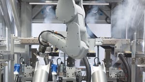 Около 100 000 iPhone вместо утилизации были украдены, а затем отправлены в Китай