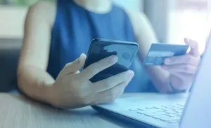 Доля офлайн-платежей за мобильную связь достигла исторического минимума