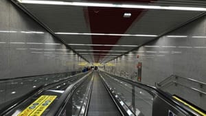 В Китае вырыли самую глубокую в мире станцию метро, в которой закладывает уши