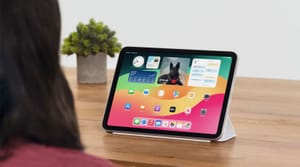 Apple рассказала, что новой iOS 18 можно будет управлять только глазами (и не только)