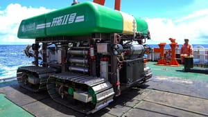 В Китае успешно испытали глубоководный аппарат для добычи ископаемых на глубине 4 км