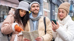 Россия привлекает больше иностранцев