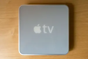 Этот день в истории Apple: дебютный запуск приставки Apple TV