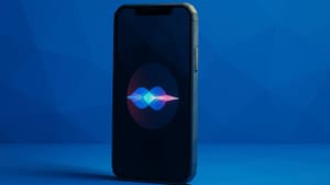 Новые функции Siri с ИИ выйдут осенью — несмотря на слухи о переносе на 2026 год