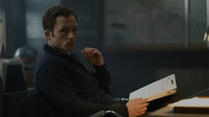 Apple TV+ представила новый триллер от создателей «Чёрной птицы»