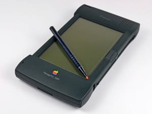 Этот день в истории Apple: Newton Inc становится самостоятельной дочерней компанией