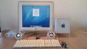 Этот день в истории Apple: компания замораживает производство Power Mac G4 Cube