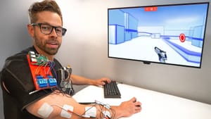 Электрошок и роботизированные коврики: как моддеры обходят античиты в шутерах