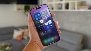 Федеральная комиссия США по ошибке опубликовала схемы iPhone 16e