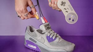 Дизайнер превратил кроссовки Nike в настоящую консоль Super Nintendo