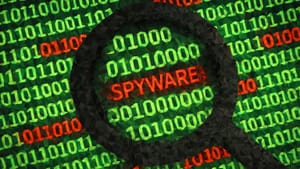 Новое шпионское ПО берёт под полный контроль iPhone и Android