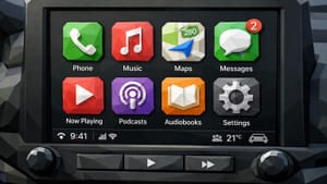 Видео в машине теперь легально: Apple запускает CarPlay с просмотром фильмов