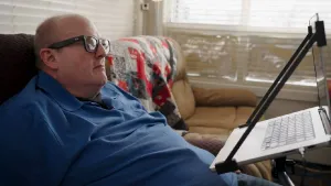 Сила мысли обрела голос: Neuralink научил имплант озвучивать внутреннюю речь человека