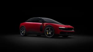 Ferrari Представила свой первый электромобиль: 1035 «лошадей» и дизайн Джони Айва