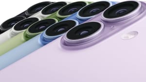 Базовый iPhone 18 всё же не выйдет в этом году