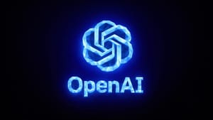 OpenAI готовит переносную колонку за $400