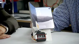 Шарнир iPhone Duo выдержал 32 тысячи сгибаний