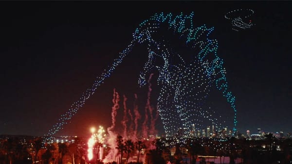 Шоу дронов по мотивам «Монарха» для Apple TV устанавливало новый мировой рекорд