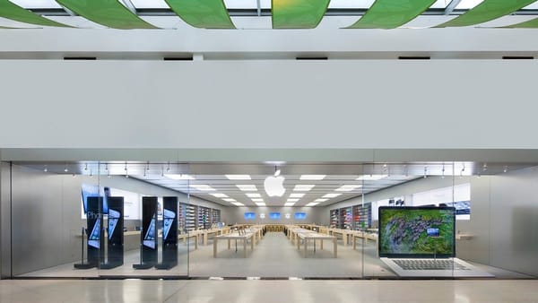 Работники первого магазина Apple в США, где появился профсоюз, выйдут на протест
