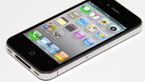 Этот день в истории Apple: iOS 4 приносит интересные функции, включая многозадачность